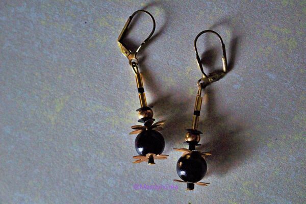 Boucles d'oreilles perle noire