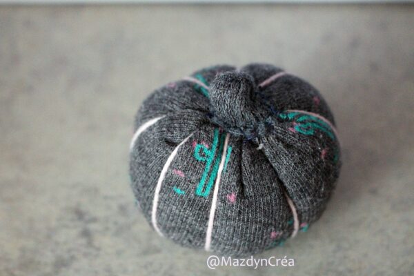 Peluche citrouille cactus upcyling – Image 3
