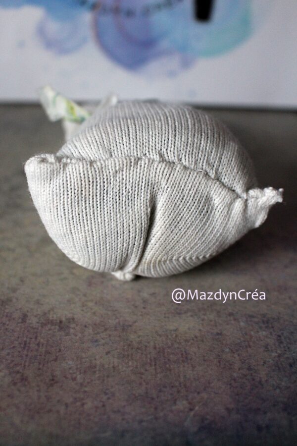 Peluche upcycling lapin blanc – Image 8